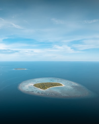 Cómo una isla de 15,000 habitantes tropezó con una bonanza de inteligencia artificial de 70 millones de dólares