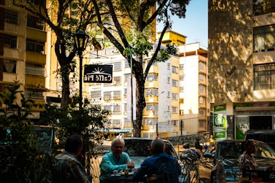 Estudio de caso: Cómo una empresa de alimentos y bebidas en Barcelona ahorró 20.000€ con el desarrollo de aplicaciones a medida