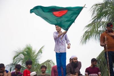  Mashraf Aiman - El visionario tecnológico de 17 años de Bangladesh que está cambiando el juego