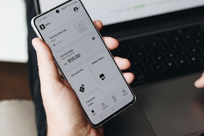 ¿Cómo puedo probar o demostrar la aplicación de una empresa antes de comprar?