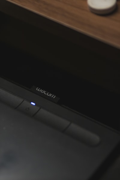 Tu 'extensor' de Wi-Fi en realidad está reduciendo tu velocidad a la mitad