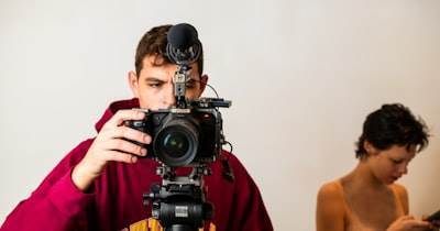 Una guía para principiantes para producir vídeos web de alta calidad