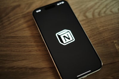 Historias reales de éxito: Cómo ABC Company se actualizó con n8n