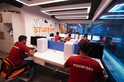  Empoderando Startups: De MVP al Mercado con Soluciones Tecnológicas Escalables