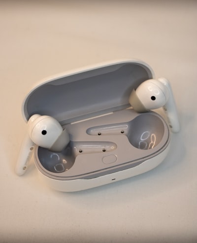 De auriculares a audífonos