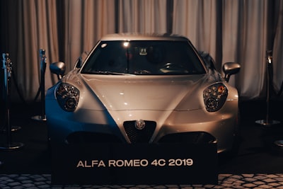 El sedán de lujo de Alfa Romeo es más barato de mantener que sus rivales
