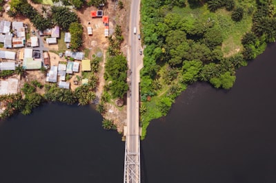 Amazon lanza proyecto de infraestructura de inteligencia artificial