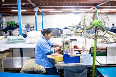 Líderes Certificados: Por qué las empresas manufactureras españolas confían en el presupuesto del programa de gestión personalizado