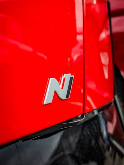 Cómo los servicios de automatización con n8n resuelven desafíos para la industria automotriz