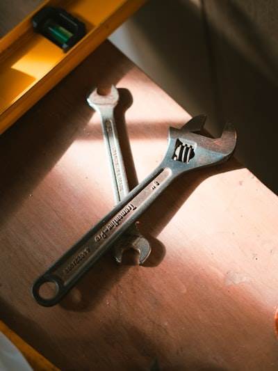 La herramienta más subestimada en tu caja de herramientas de desarrollo: Ganchos pre-commit (Sí, esa característica de Git de hace 20 años)