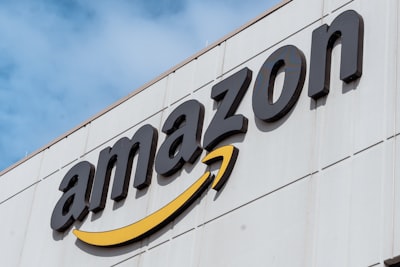 Amazon recortará 14,000 empleos en toda la empresa