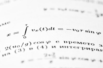 PVeRA: Adaptación Probabilística de Matriz Aleatoria Basada en Vectores