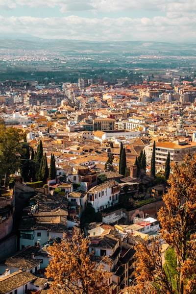 La guía definitiva para encontrar inteligencia empresarial en Granada