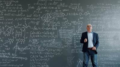 Qué es la ingeniería inversa y por qué será clave en la industria del futuro