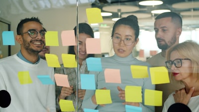 Optimización de la respuesta de Inteligencia Artificial: La estrategia SEO de la próxima generación