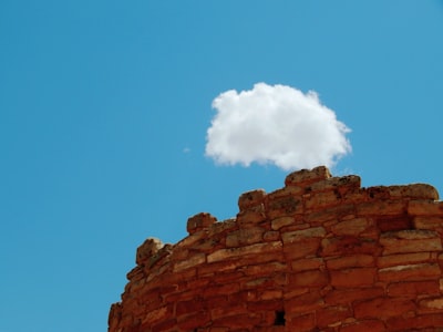 Cómo AI + Salesforce Service Cloud Transforma el Apoyo en un Motor de Crecimiento