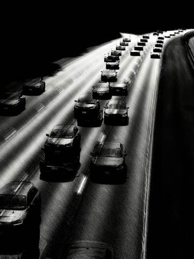 AI Eyes on the Road: Prediciendo Catástrofes de Tráfico Antes de que Sucedan por Arvind Sundararajan