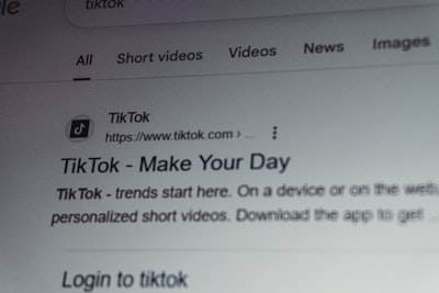 Cómo hacer videos virales en TikTok con inteligencia artificial