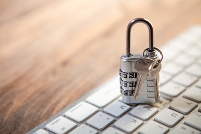 ¿Cómo automatizar la generación de propuestas protege la información confidencial?