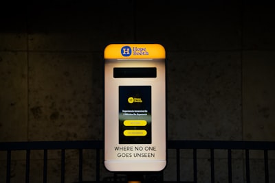 ¿Se puede automatizar la priorización de tickets por impacto e integrar con sistemas existentes?